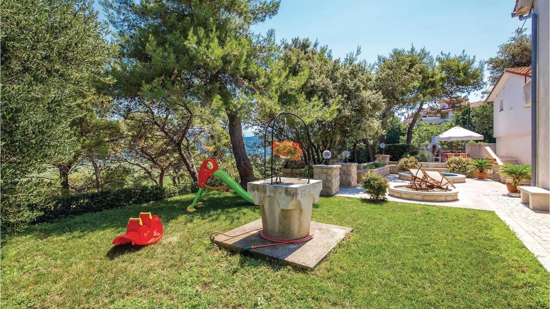 Beautiful Home In Supetarska Draga With Jacuzzi 0*,