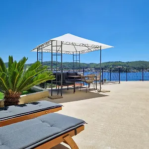  Apartman Cipcic-1 By Interhome